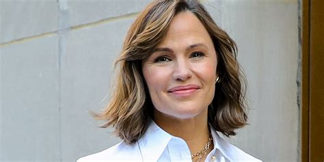 jennifer garner in a bikini|Jennifer Garner Posts Stunning Swimsuit Selfies and Fans Can’t .